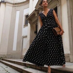 $690 Tory Burch ruched ties dress black long